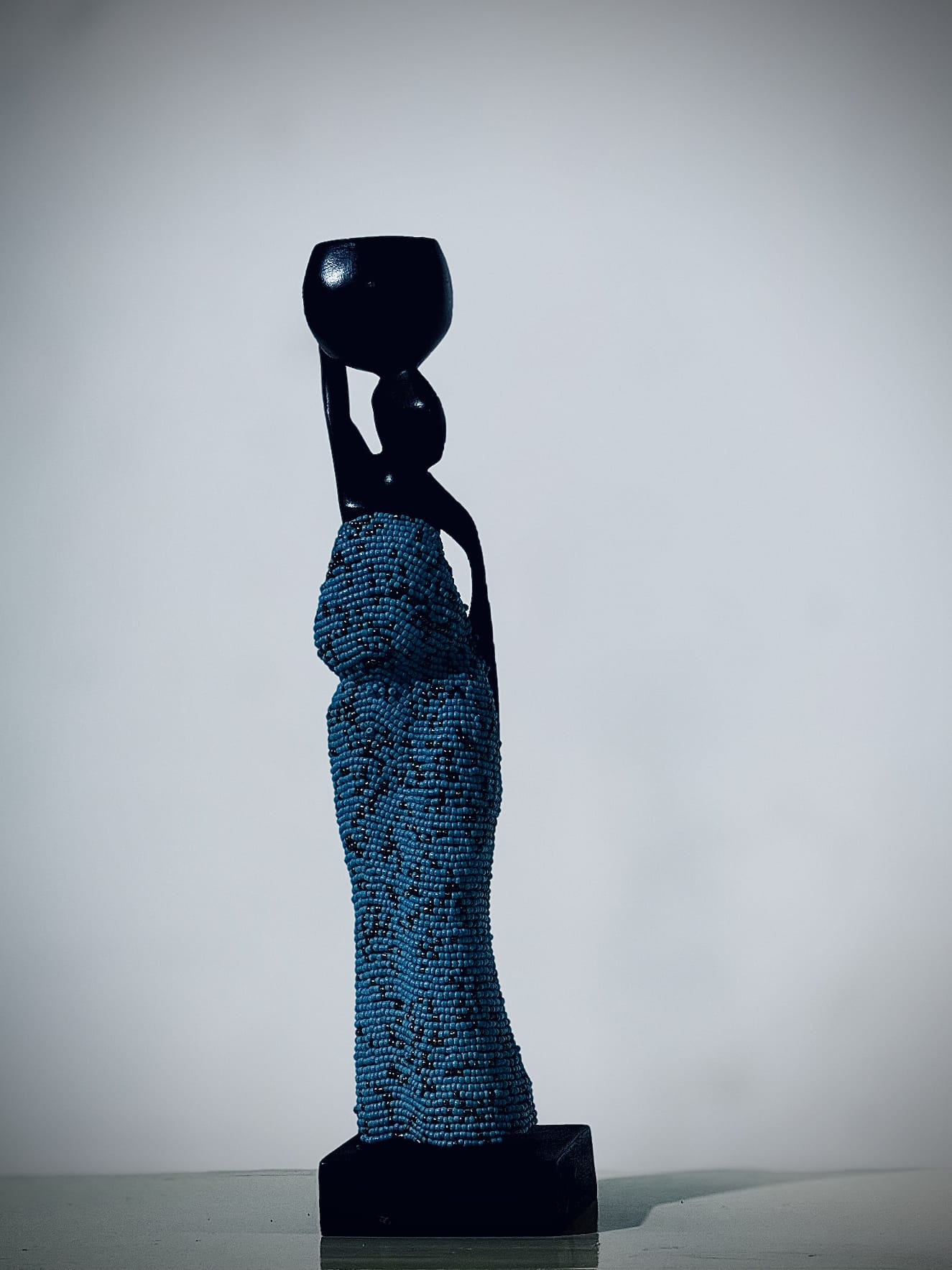 Sculpture de bois femme africaine